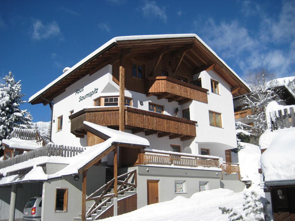 Haus Saumspitz Apartment Sankt Anton am Arlberg Bagian luar foto