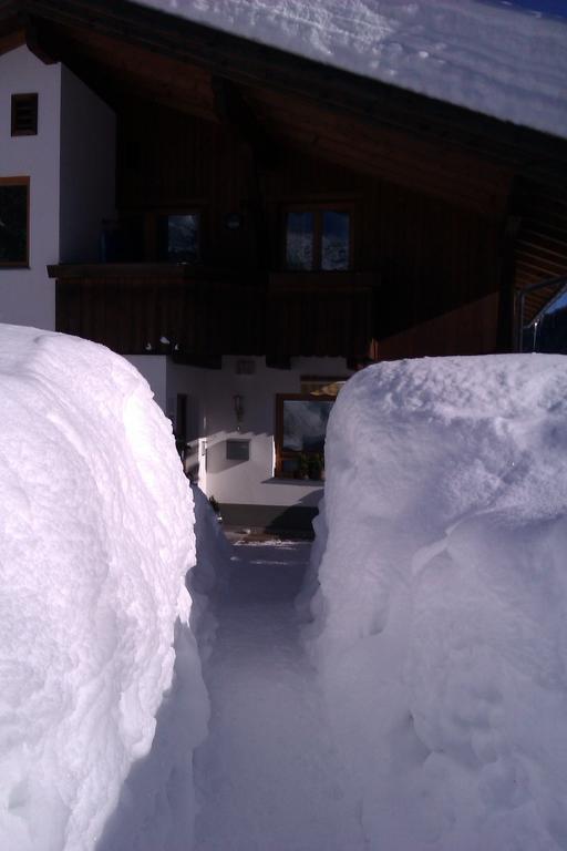 Haus Saumspitz Apartment Sankt Anton am Arlberg Bagian luar foto